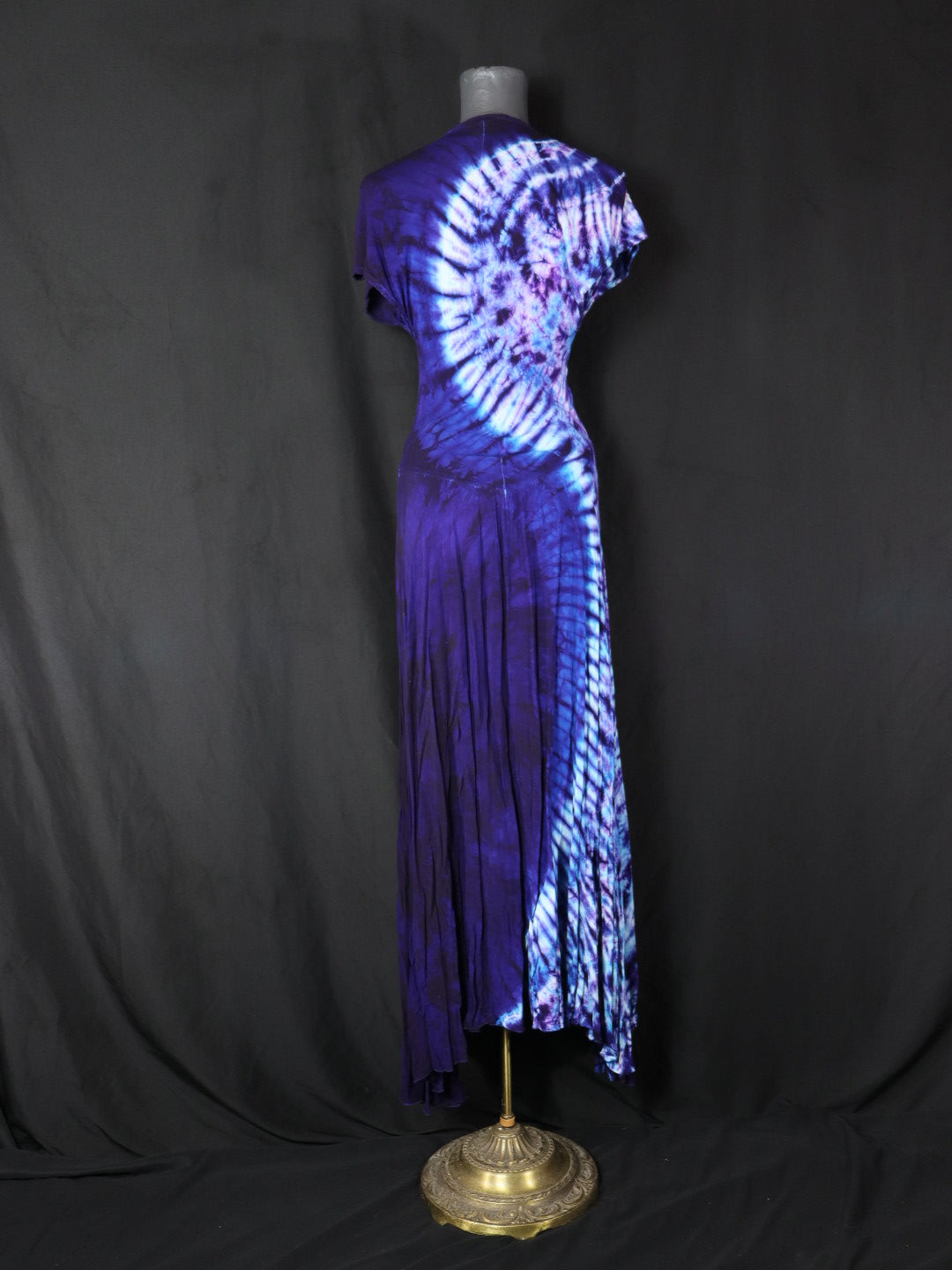 Violet Yin Vintage Sleeve