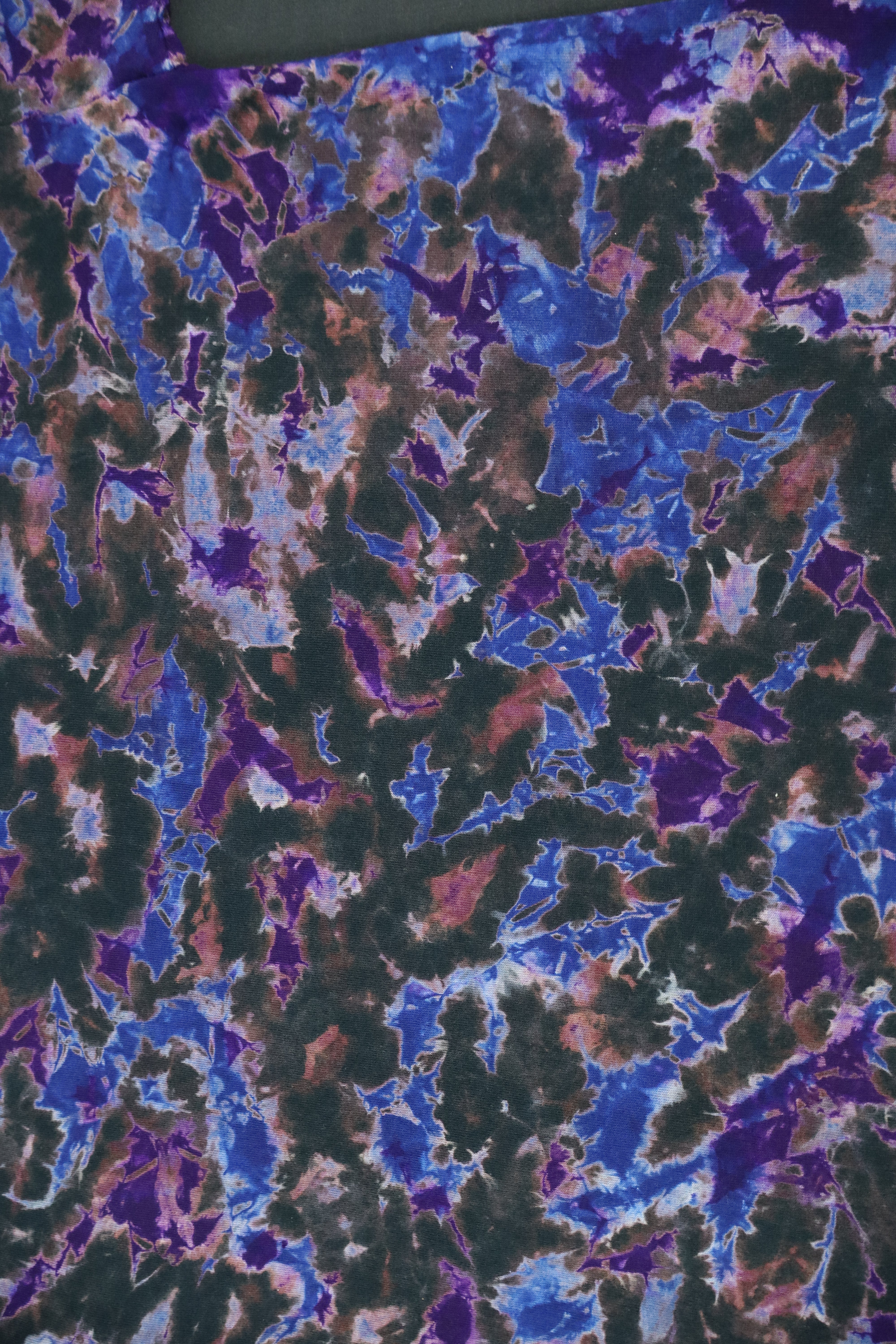 Violet Royal Crackle