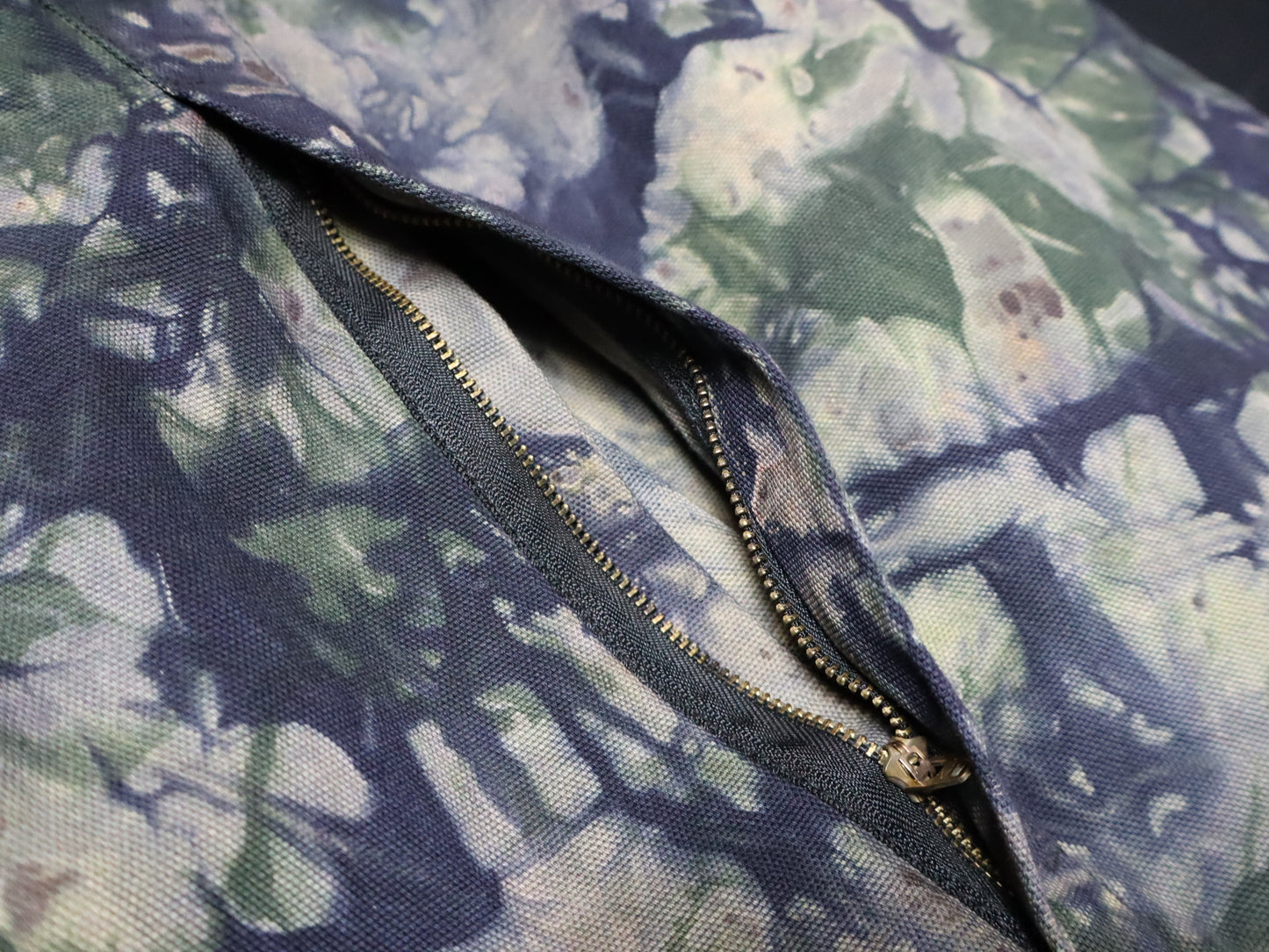 Alpine Shadow Crackle