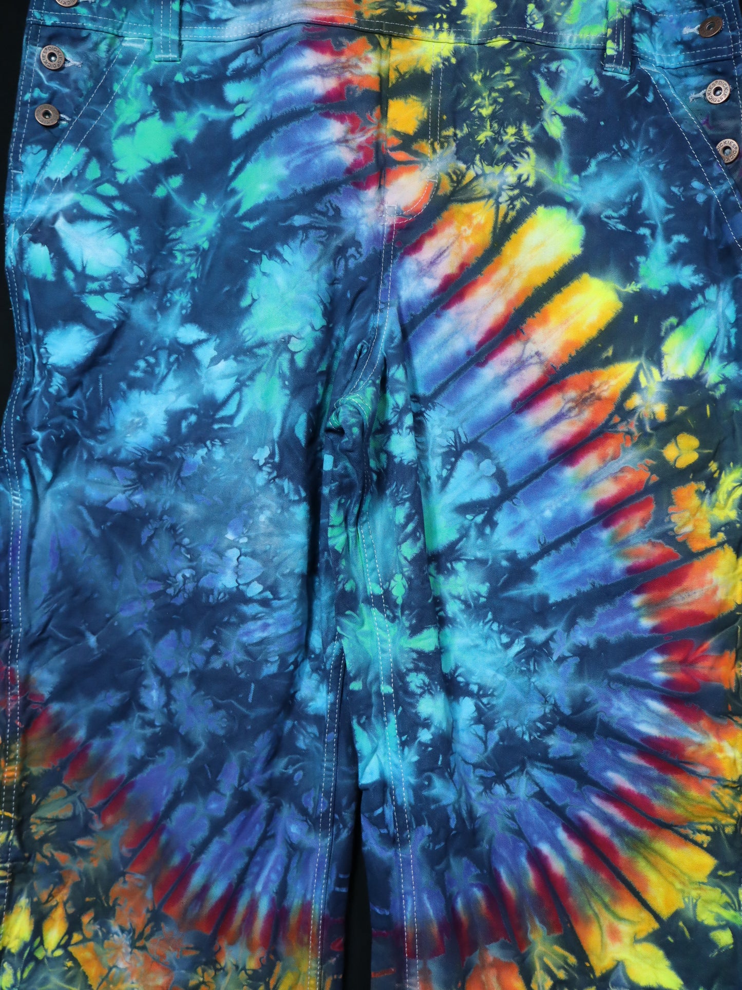 Woman's Cut Rainbow Yin Classic