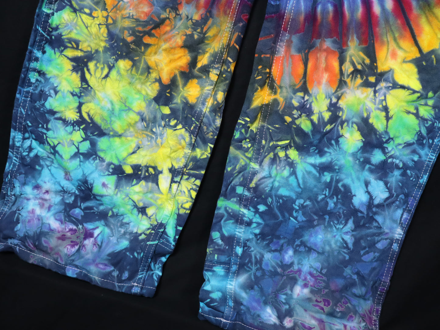 Woman's Cut Rainbow Yin Classic