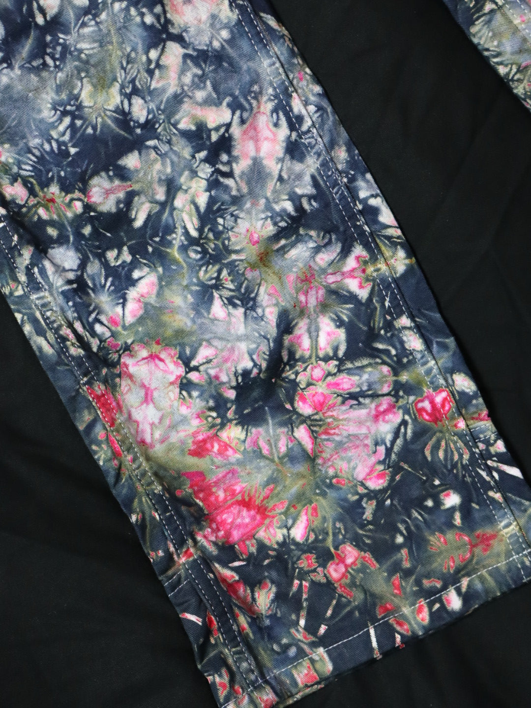 Womans Cut Blossom Yin