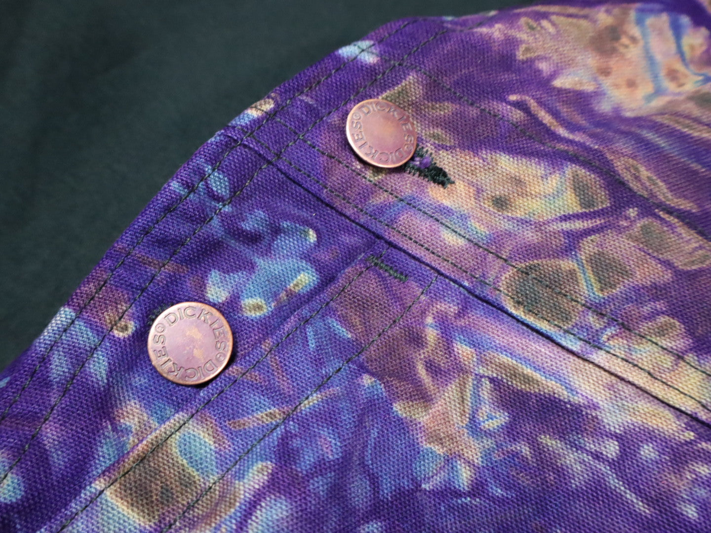 Womans Cut Royal Violet Crackle