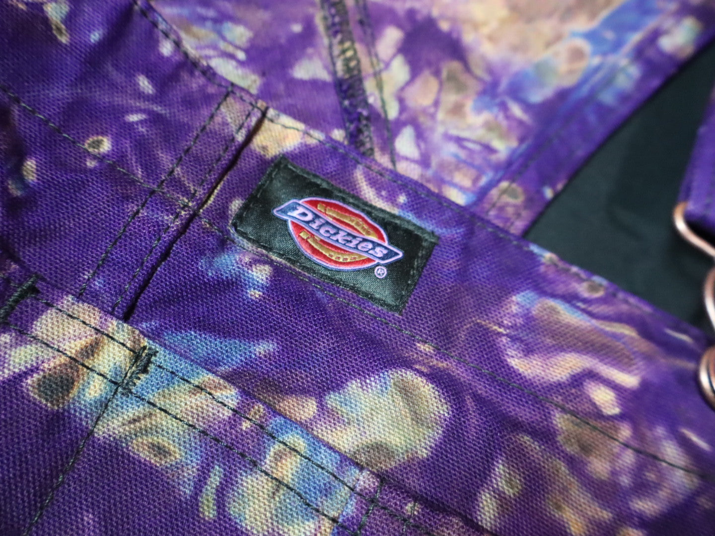 Womans Cut Royal Violet Crackle