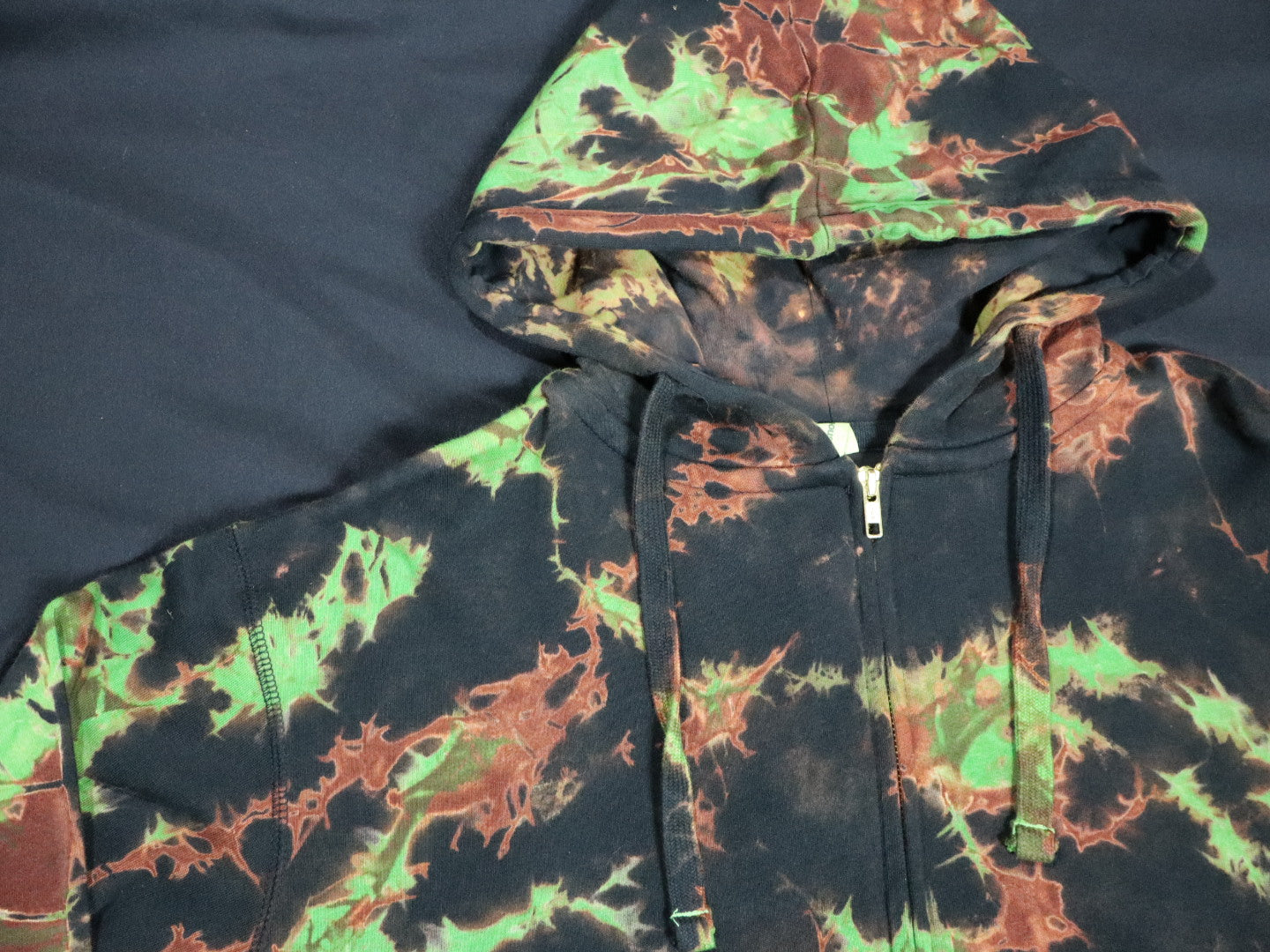 Camouflage Zip